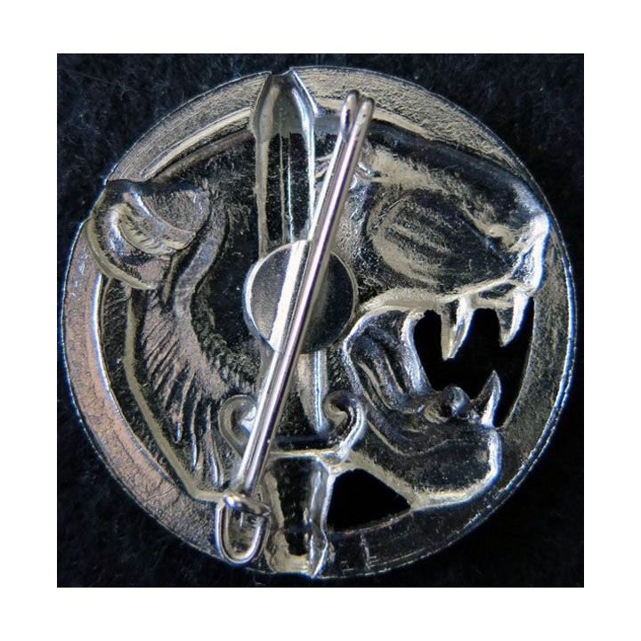 COMMANDO 610 : insigne métallique de béret du commando 610 retirage