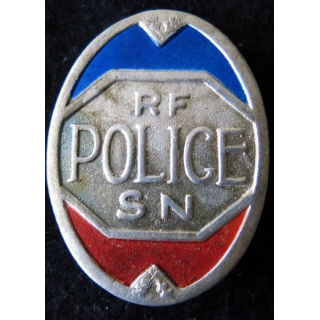 POLICE : insigne métallique de la Sureté nationale époque 1939-1945