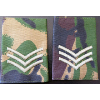fourreau camouflé de sergent de l'armée anglaise (vendu par paire) neuf