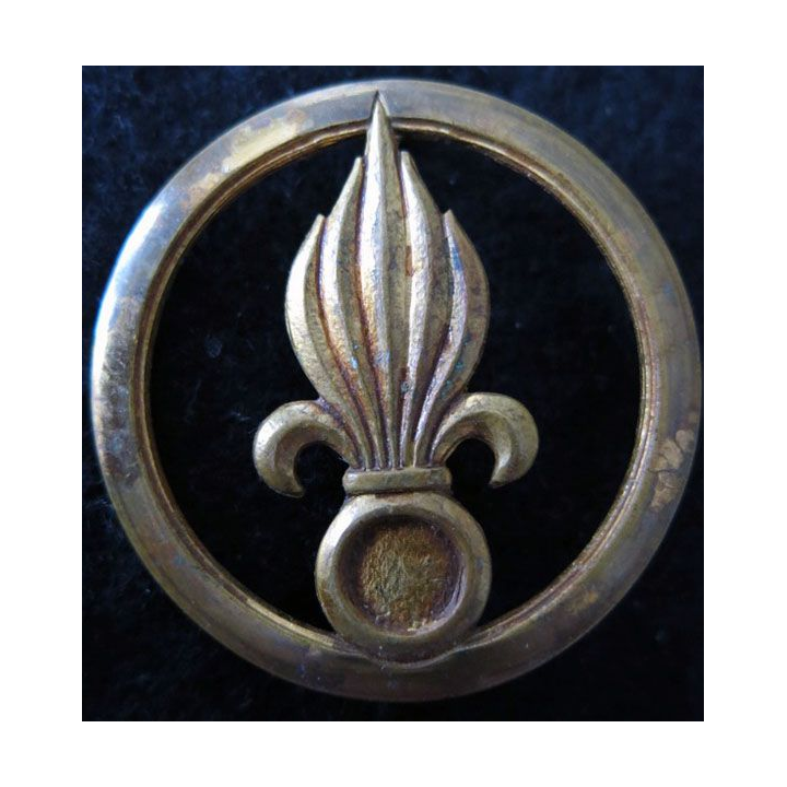LÉGION : insigne de béret d'infanterie  de la légion étrangère de fabrication Coinderoux