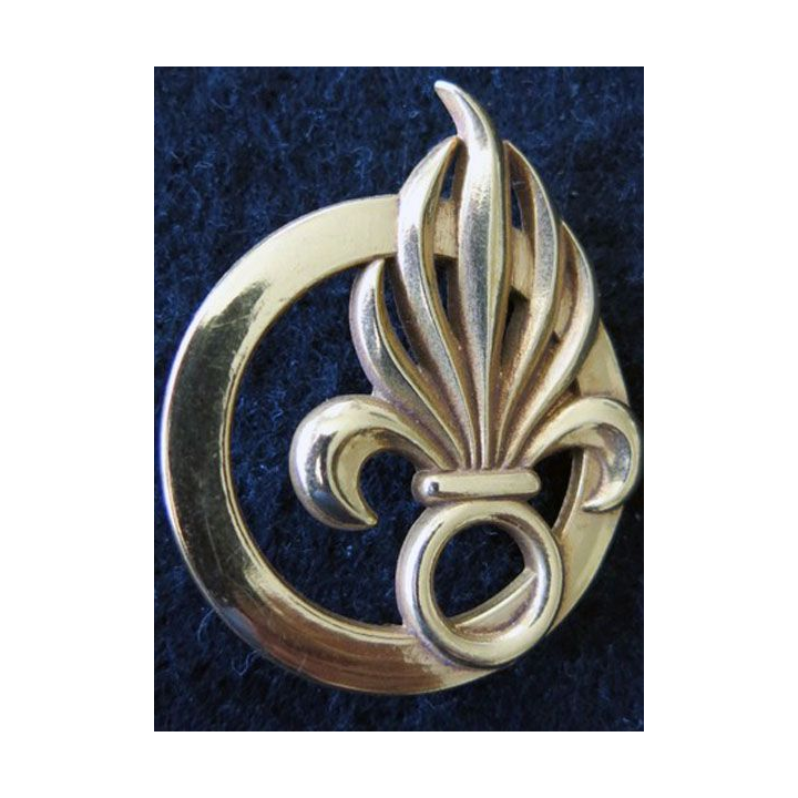 COMLE : insigne de béret du commandement de la Légion étrangère de fabrication Coinderoux G. 3840