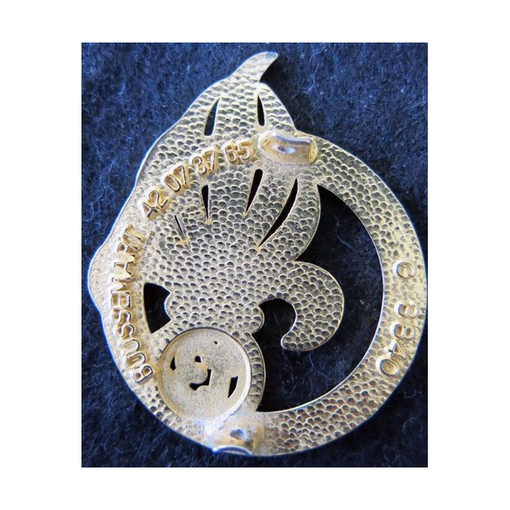 13° DBLE : insigne de béret de la 13° demi brigade de la Légion étrangère de fabrication Boussemart G. 3840