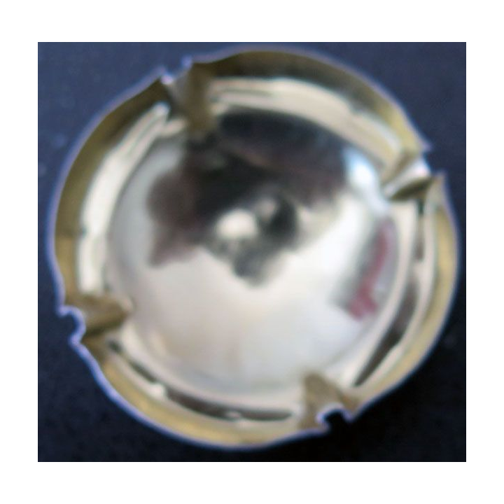 Capsule Muselet de champagne Cattier n° 6 Blanc et Or brillant