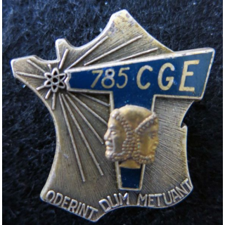 785° CGE : insigne métallique de la 718° compagnie de guerre électronique de fabrication Drago Paris G. 2930