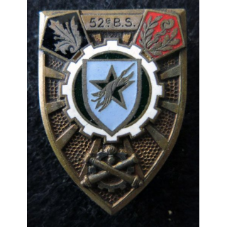 52° BS : 52° Bataillon des Services fabrication Arthus Bertrand Paris G. 1268 en émail
