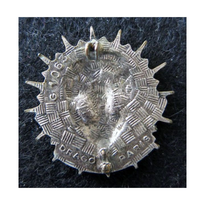 2° RC : insigne métallique du 2° régiment de cuirassiers de fabrication Drago Paris G. 1063