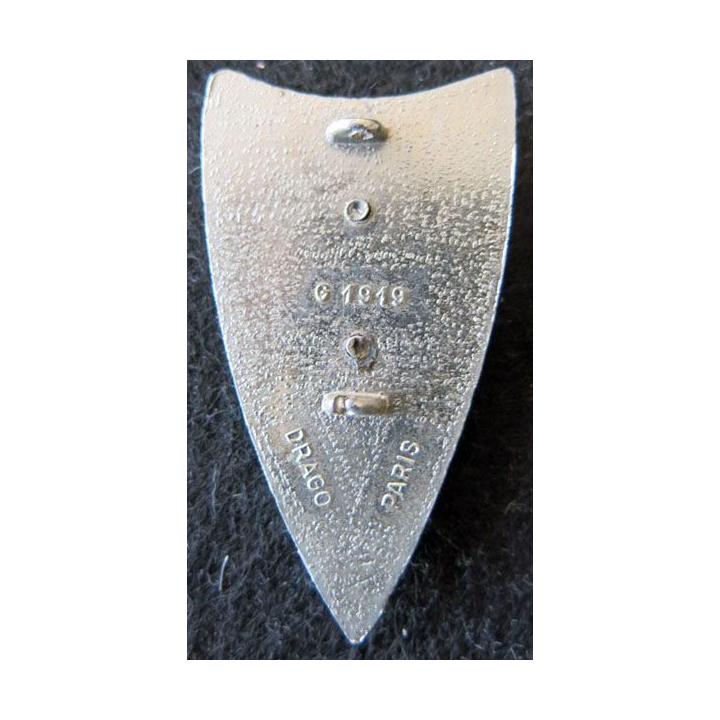 1-11° RC : insigne métallique du CIABC  1-11° régiment de cuirassiers de fabrication Drago Paris G. 1919