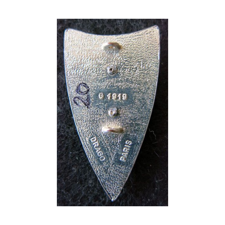 1-11° RC : insigne métallique du CIABC  1-11° régiment de cuirassiers de fabrication Drago Paris G. 1919
