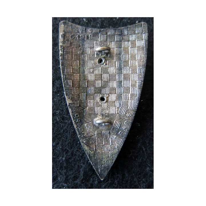 1-11° RC : insigne métallique du CIABC  1-11° régiment de cuirassiers de fabrication Drago Paris G. 1919