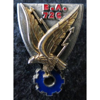 BA 726 : insigne métallique de la base école BA 726 de Nimes de fabrication Delsart Sens A. 591