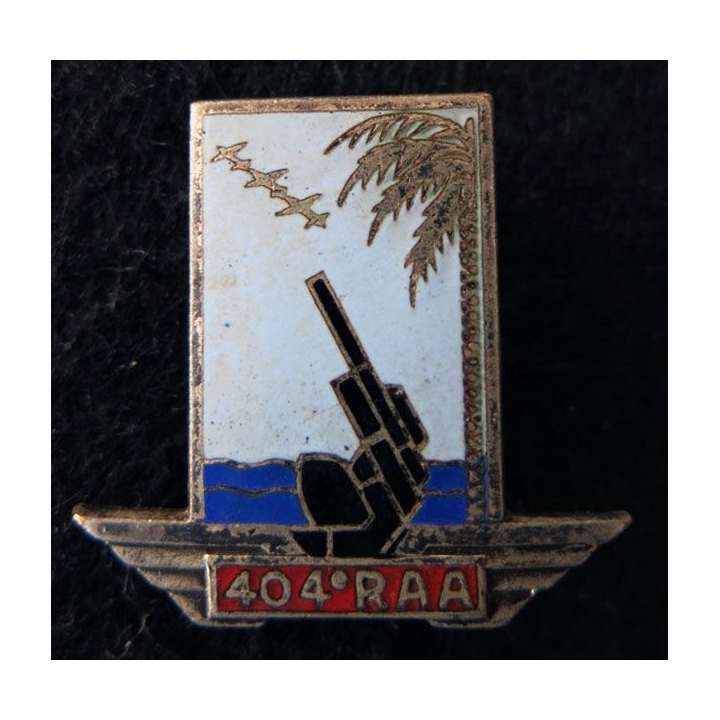404° RAA : insigne métallique du 404° régiment d'artillerie antiaérienne de fabrication Drago Paris H. 695 en émail