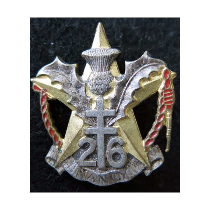 26° RI : Insigne métallique du 26° régiment d'infanterie Drago  peint