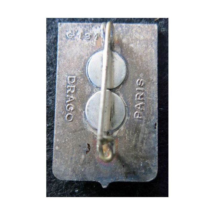 20° DI : Insigne métallique de la 20° division d’infanterie de fabrication Drago Paris G. 1311 en émail