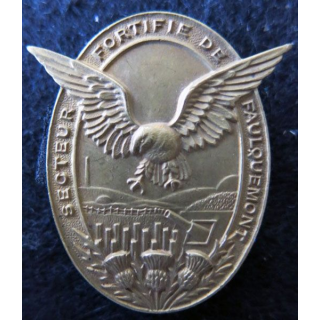 SF FAULQUEMONT: insigne métallique du secteur fortifié de Faulquemont fabricant Welter bronze