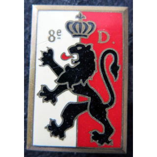 8° DI : insigne métallique de la 8° division d'infanterie de fabrication Drago G. 1881