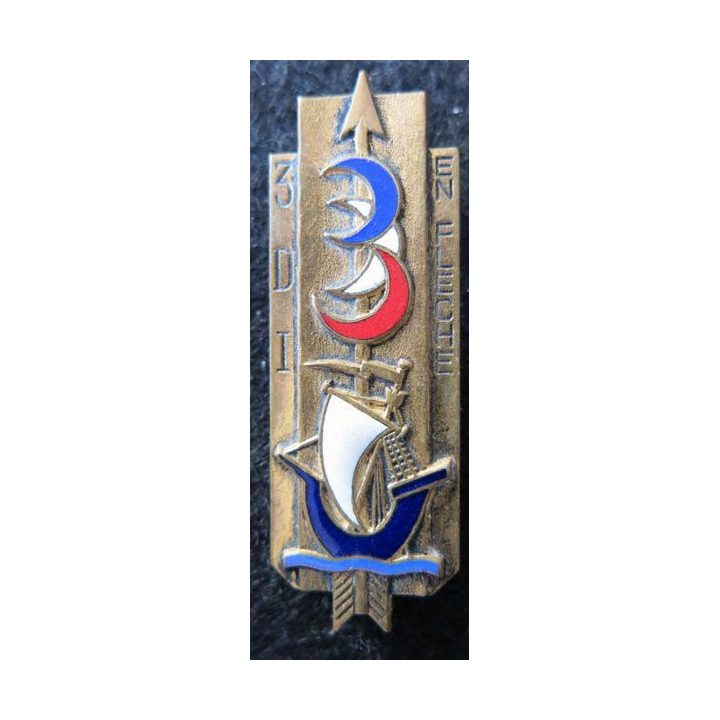 3° DI : insigne métallique de la 3° division d'Infanterie en flèche de fabrication DOM déposé en émail