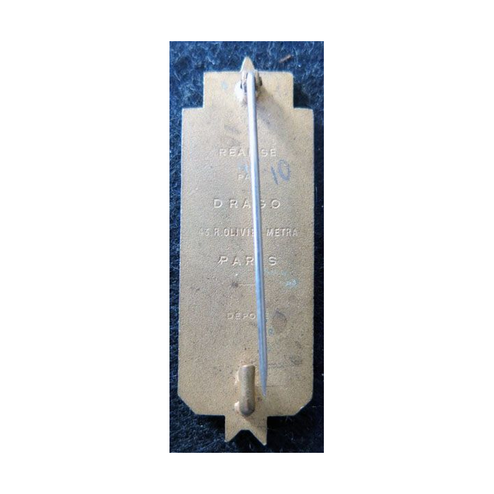 3° DI : insigne métallique de la 3° division d'Infanterie en flèche de fabrication DOM déposé en émail