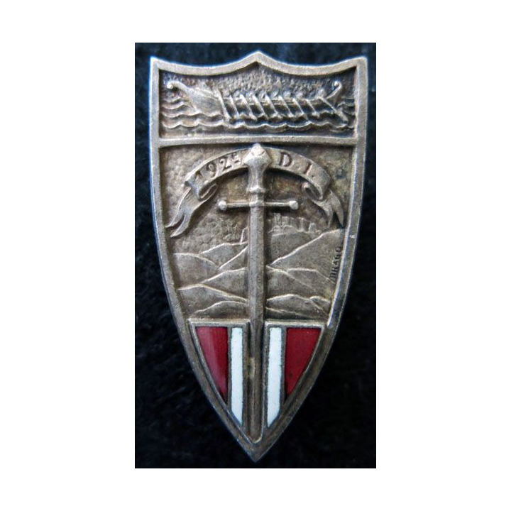 192° DI : Insigne métallique de la 192° division d’infanterie du Levant sans fabricant en émail en émail
