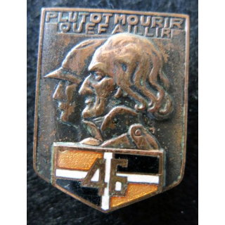 46° RI : Insigne métallique du 46° régiment d'infanterie de fabrication Klein et Quenzer  en émail
