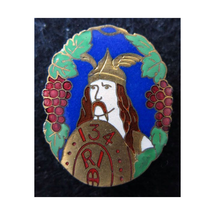 134° RI : insigne métallique du 134° régiment d'infanterie de fabrication Chobillon Paris en émail
