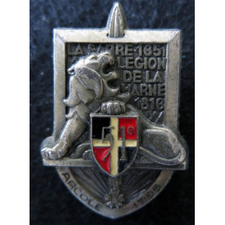 51° RI : insigne métallique du 51° régiment d'infanterie de fabrication Delsart G. 1138