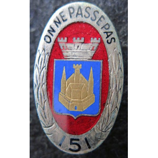 151° RI : insigne métallique du 151° régiment d'infanterie de fabrication Drago Olivier Métra H. 117 en émail