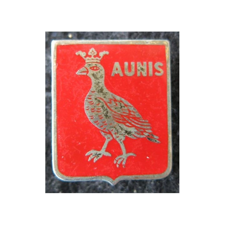 ERV 1/93 AUNIS : insigne de l'escadron de ravitaillement en vol 1 - 93 Aunis de fabrication Drago Paris A. 930