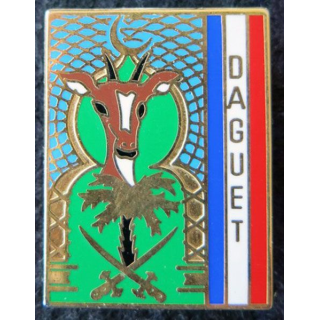 EMIA DAGUET : insigne métallique de l'état major interarmées de l'Opération DAGUET de fabrication Coinderoux