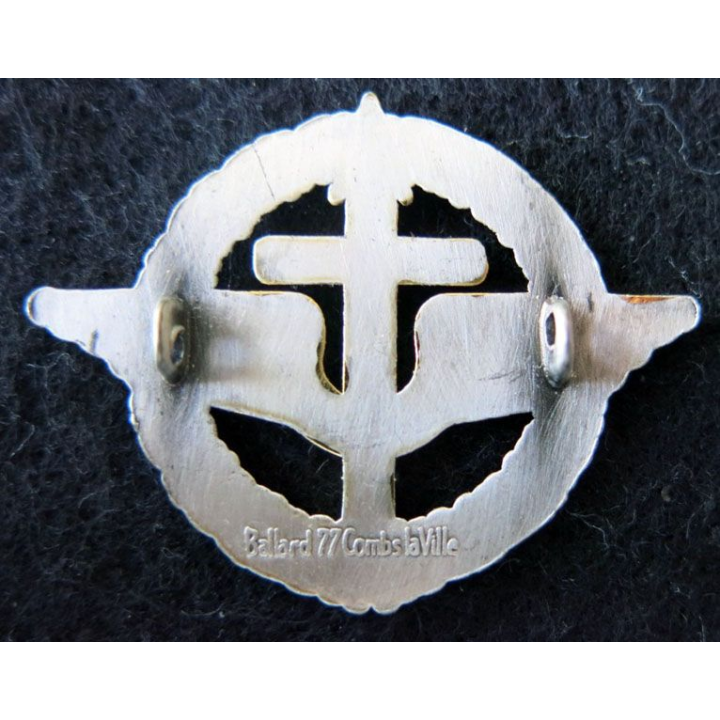 ARMÉE AIR : insigne métallique de béret d’aumônier 40 mm Ballard