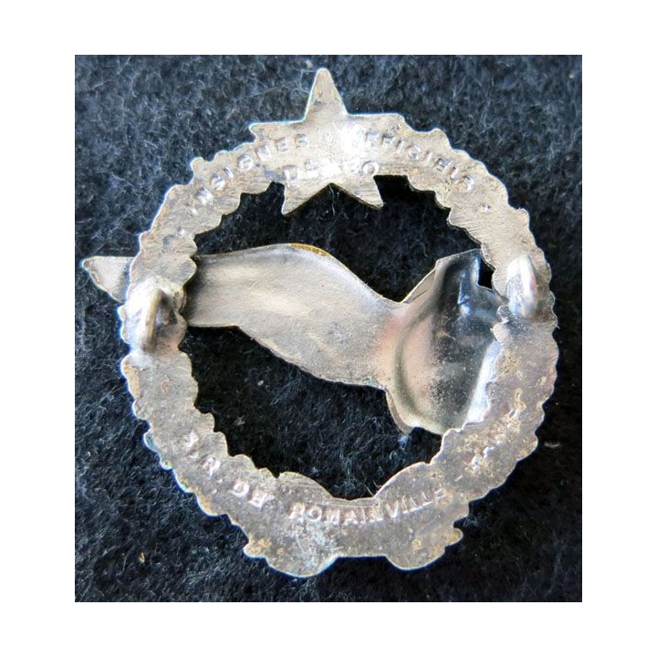 ARMÉE AIR : insigne métallique brevet d'élève radio navigateur Drago Romainville 43 mm