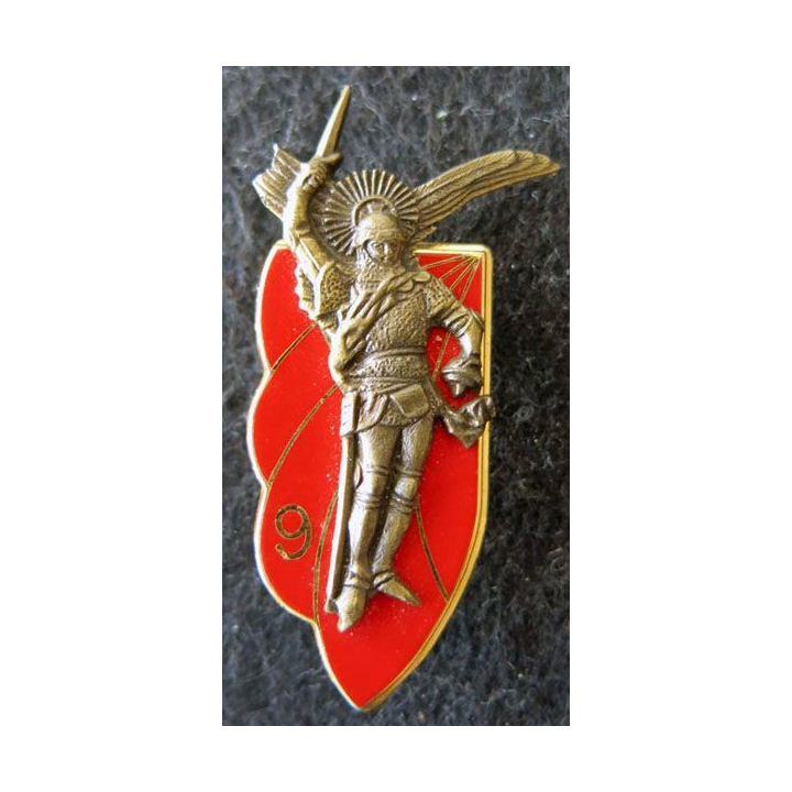 9° RCP : Insigne métallique du 9° régiment de chasseurs parachutiste de fabrication Drago G. 1366