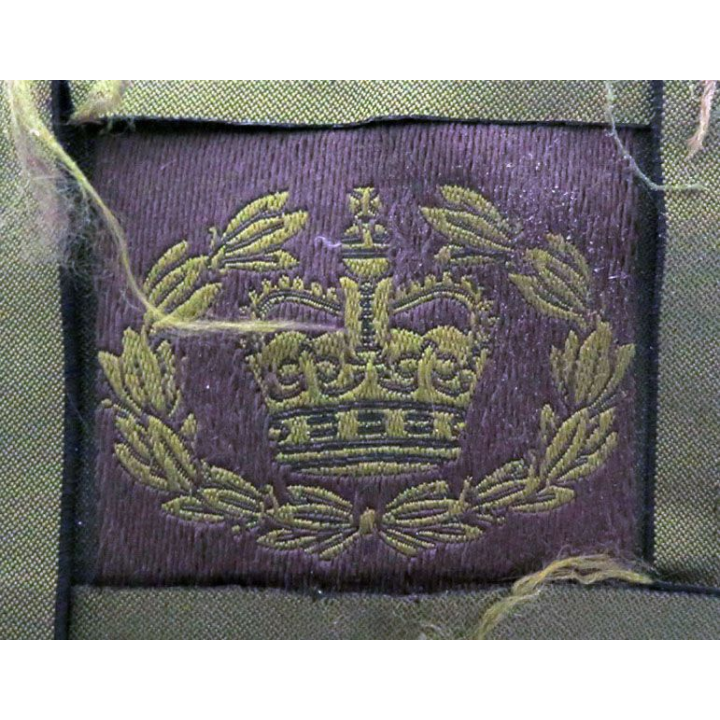 GB : insigne de grade basse visibilité d'adjudant de l'armée britannique