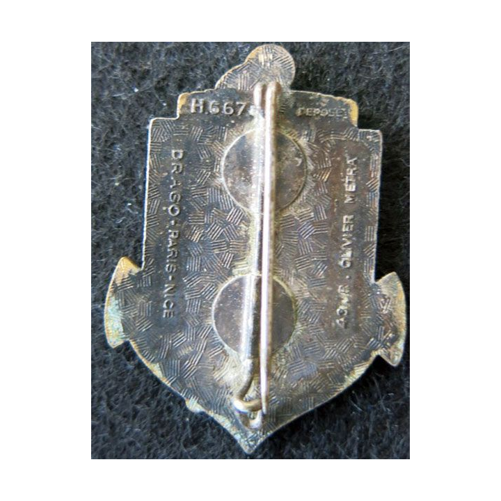 24° RTS : Insigne métallique du 24°Régiment de Tirailleurs Sénégalais Drago Olivier Métra déposé H. 667 en émail
