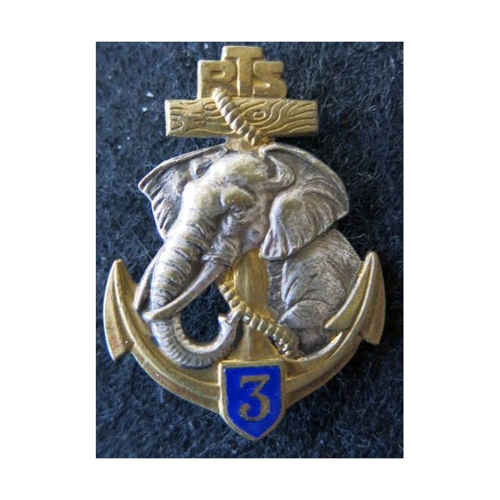 3° RTS : Insigne métallique du 3° Régiment de Tirailleurs Sénégalais Drago O. Métra en émail