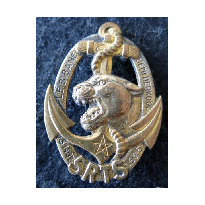 5° RTS : insigne métallique du 5° régiment de tirailleurs sénégalais Drago O. Métra ajouré