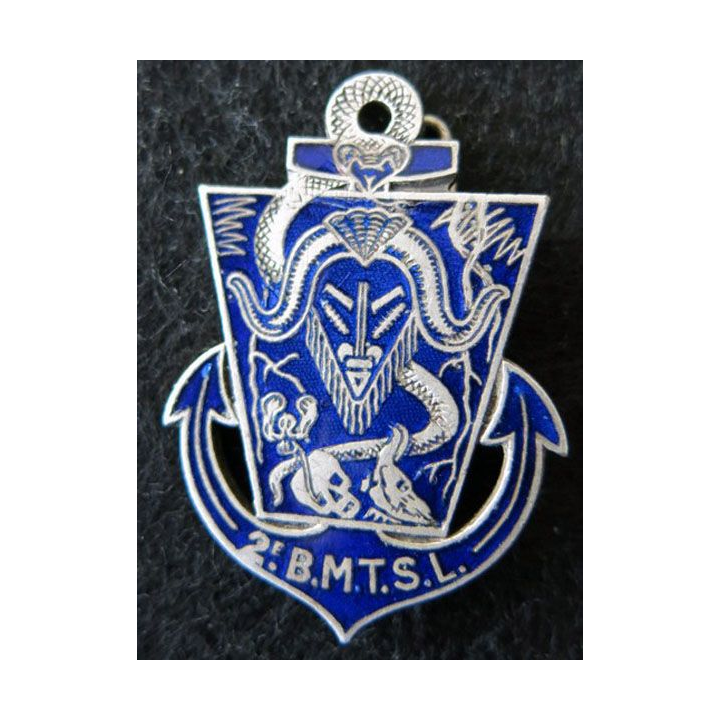 2° BMTSL: Insigne métallique du 2° Bataillon de Marche de Tirailleurs Sénégalais du Levant Drago Déposé bleu nuit