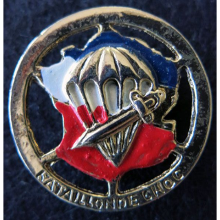 1° BPC : insigne métallique du 1° bataillon de choc surmoulage en métal doré peint
