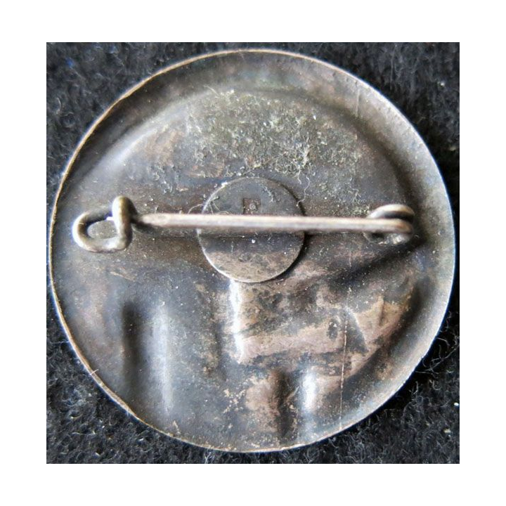 MAGINOT : insigne de béret de la ligne MAGINOT "on ne passe pas" (AB) poinçon peint 37 mm