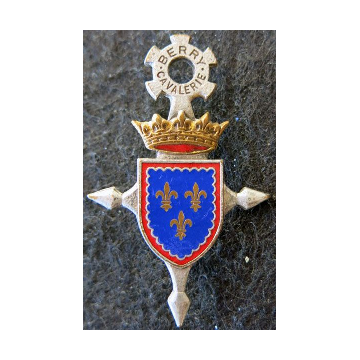 26° RD : insigne métallique du 26° régiment de dragons de fabrication Drago Paris G. 1597
