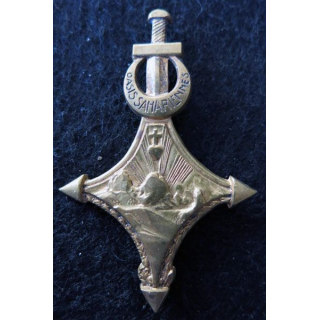 SAHARA : insigne du territoire des oasis sahariennes OUARGLA Drago G. 819 doré