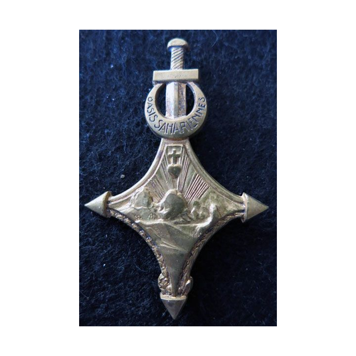 SAHARA : insigne du territoire des oasis sahariennes OUARGLA Drago G. 819 doré