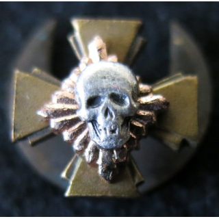 CROIX DE FEU : insigne de boutonnière des croix de feu Arthus Bertrand Paris 14 mm