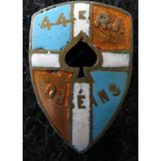 44° RI : Insigne métallique du 44° régiment d'infanterie Orléans dos lisse en émail 29 mm