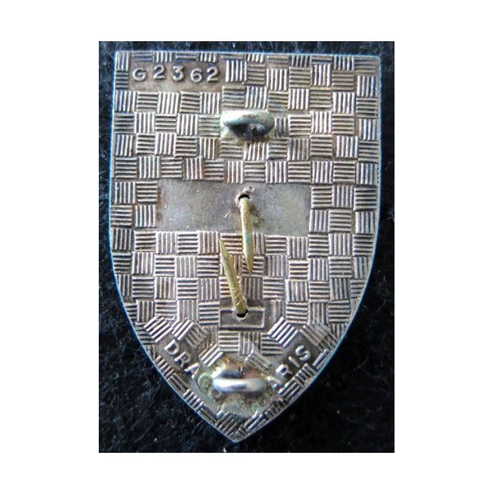 46° RI : Insigne métallique du 46° régiment d'infanterie de fabrication Drago Paris G. 2362 en relief