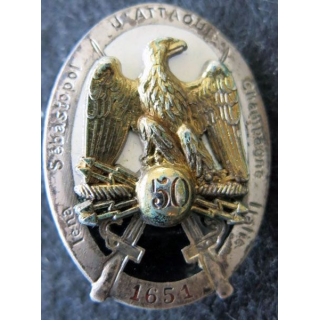 50° RI : Insigne métallique du 50° régiment d'infanterie divisionnaire de fabrication Drago Paris G. 2499 émail