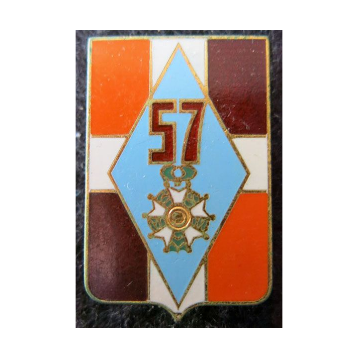 57° RI : insigne 57° régiment d'infanterie Drago Paris G. 2091 en émail
