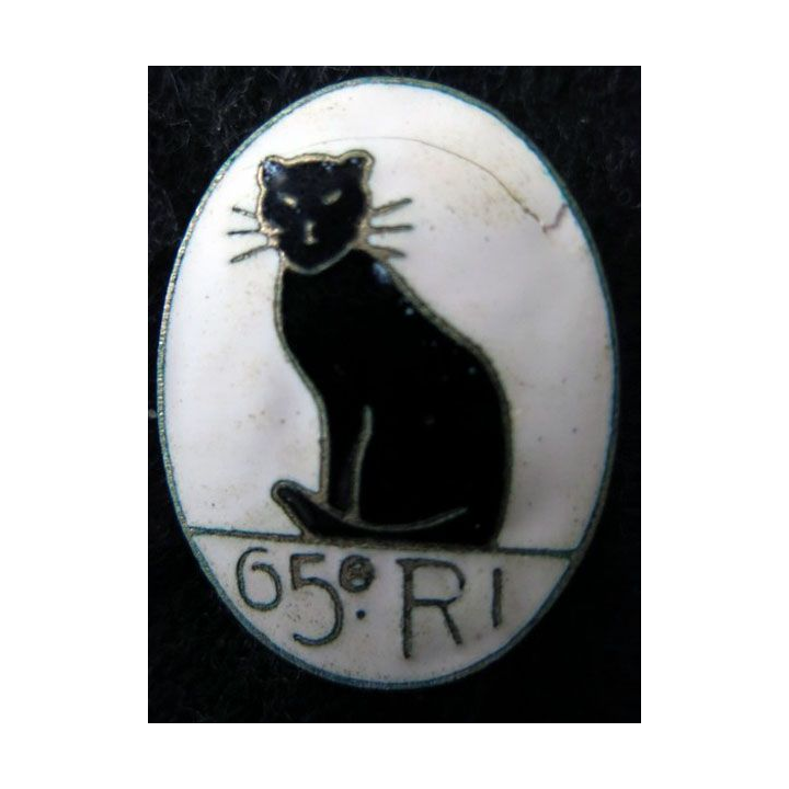 65° RI : insigne métallique du 65° régiment d'infanterie de fabrication non marquée (Delande) en émail