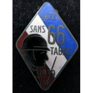 66° RI : insigne métallique du 66° régiment d'infanterie 1672 - 1939  en émail dos lisse argenté