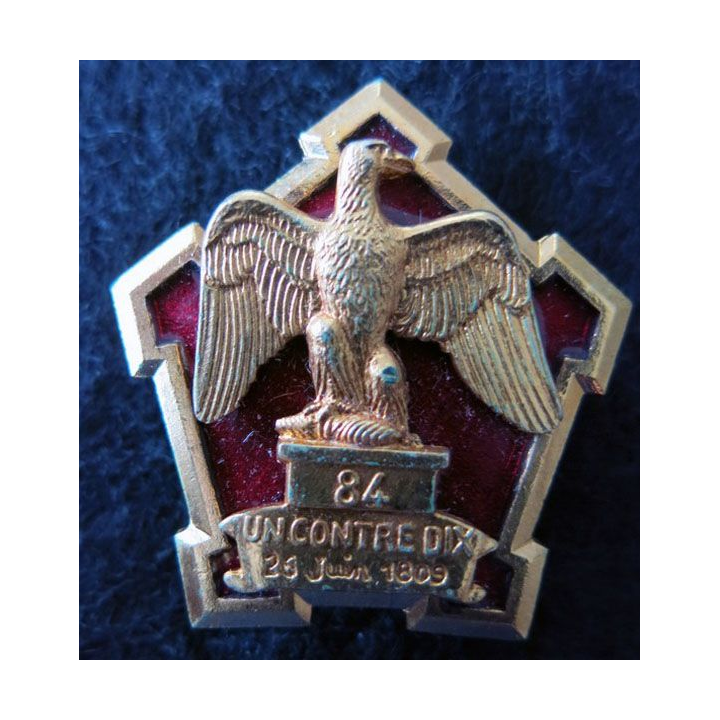 84° RID : 84° régiment d'infanterie divisionnaire LR Paris G. 2421 fond rouge