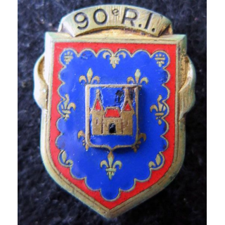 90° RI : insigne métallique du 90° régiment d'infanterie de fabrication Drago Paris G. 1918 éclat d'émail